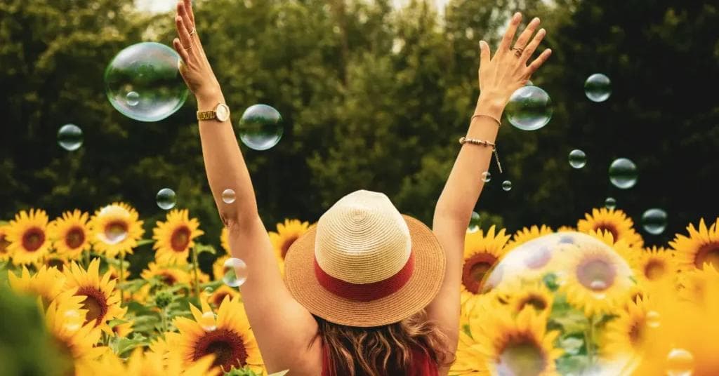 הדרך הטבעית להעלאת רמות דופמין: שיטות, תזונה ואורח חיים בריא